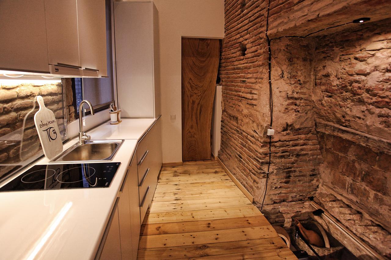 Ethno House Tg Apartamento Tbilisi Exterior foto